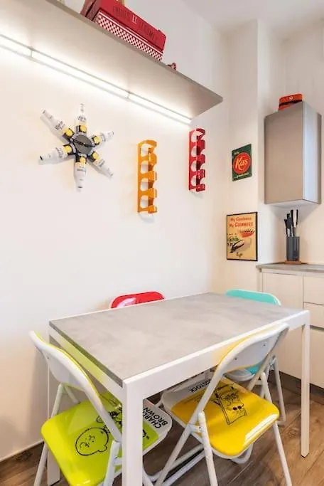 Il Bilocale In Caterina Da Forli Apartment Milan Italy