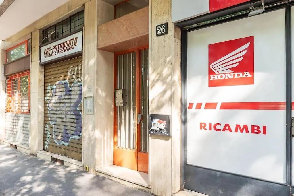 Il Bilocale In Caterina Da Forli Apartment Milan Italy