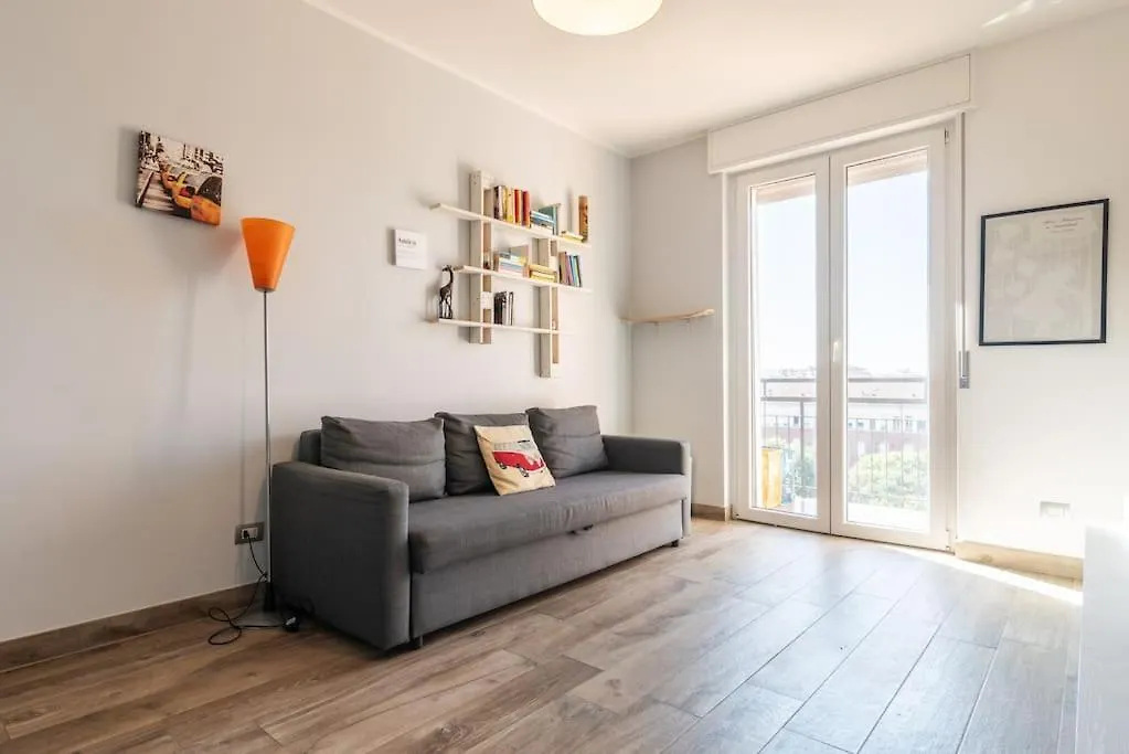 Il Bilocale In Caterina Da Forli Apartment Milan Italy