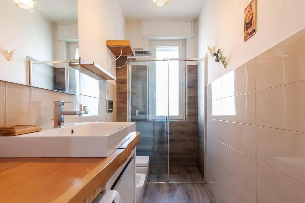 Il Bilocale In Caterina Da Forli Apartment Milan