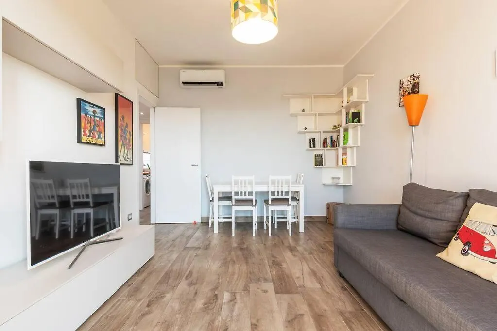 Il Bilocale In Caterina Da Forli Apartment Milan Italy