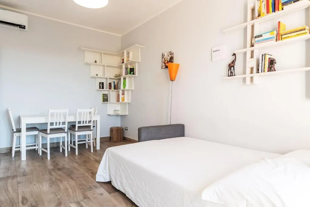 Il Bilocale In Caterina Da Forli Apartment Milan