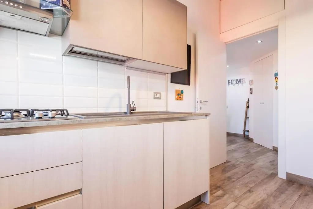 Il Bilocale In Caterina Da Forli Apartment Milan