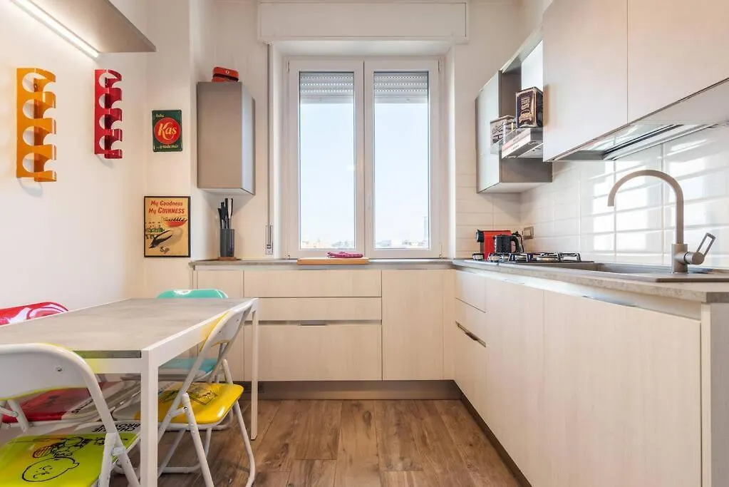 Il Bilocale In Caterina Da Forli Apartment Milan
